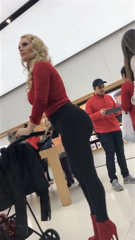 hot mom creepshot|Creepshots